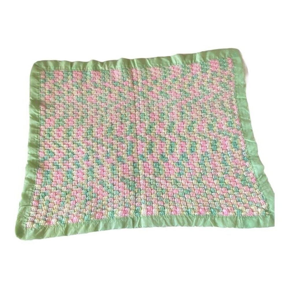 Afghan blanket Vtg Handmade Crochet baby throw - Picture 2 of 8